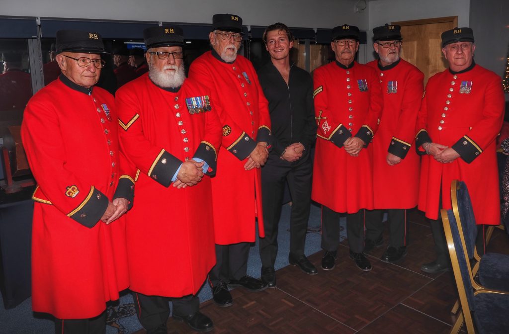 Young Entrepreneur Enables Veterans to have Christmas Lunch Cobseo